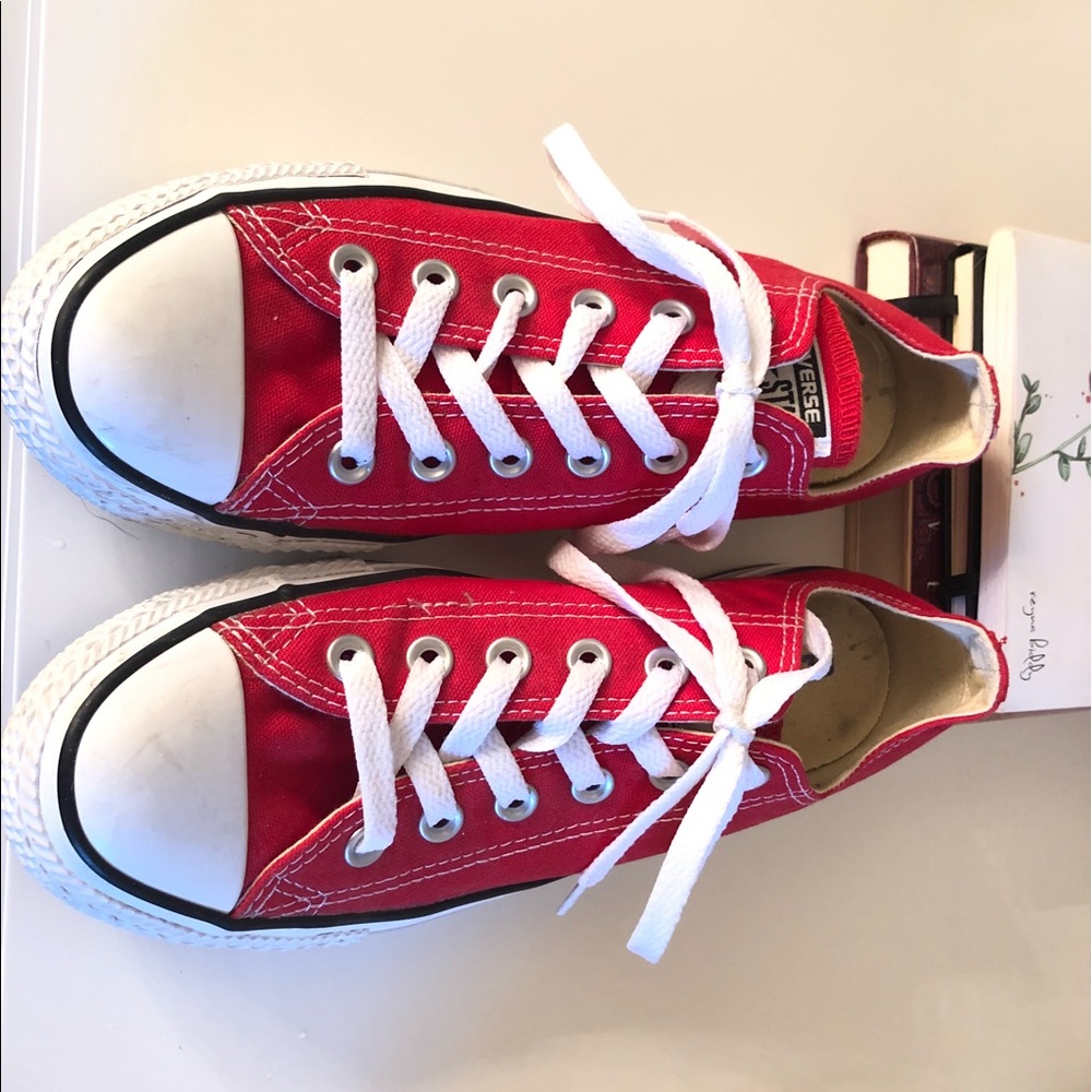 Red converse